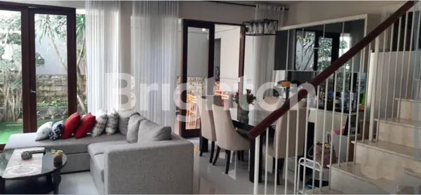 image RUMAH SECONDARY TERAWAT DI PRAMBANAN - MAHARAJA, FURNISH YANG NEMPEL, SIAP HUNI (6)