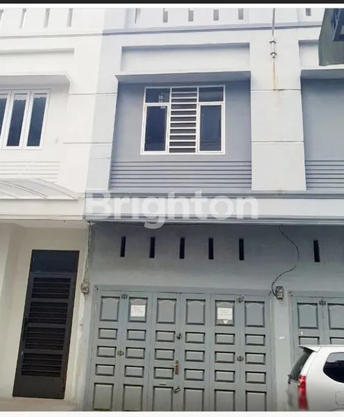 image KOMPLEK KATAMSO VISTA RUKO 3,5 TINGKAT DEKAT KE PUSAT PERBELANJAAN , SEKOLAH INTERNASIONAL DAN NASIONAL , BANK DAN AKSES YANG DEKATKE TOL AMPLAS (1)