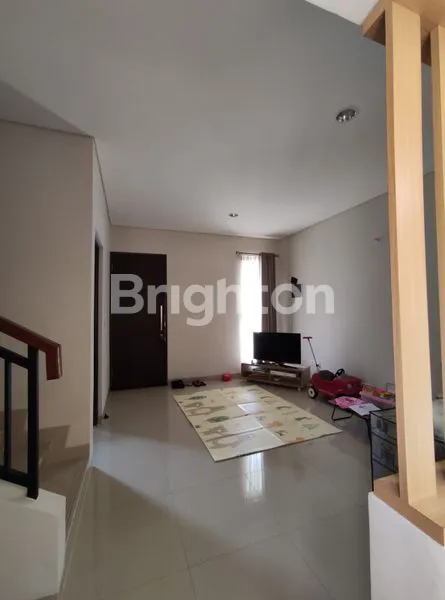 image RUMAH CANTIK MURAH DI PONDOK CABE (2)