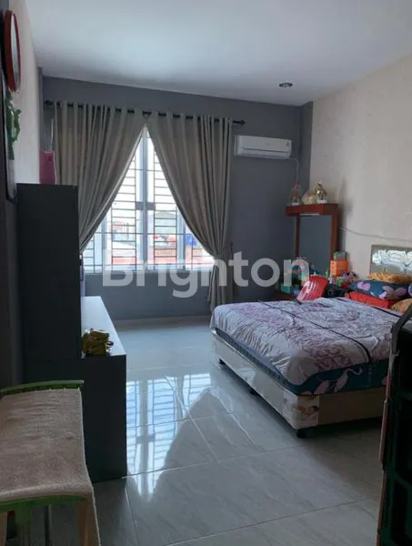 image KOMPLEK SETIA PALACE (4)