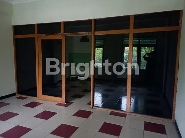 image RUKO 4 LT  LOKASI JALAN KEMBAR PUCANG ANOM TIMUR (5)