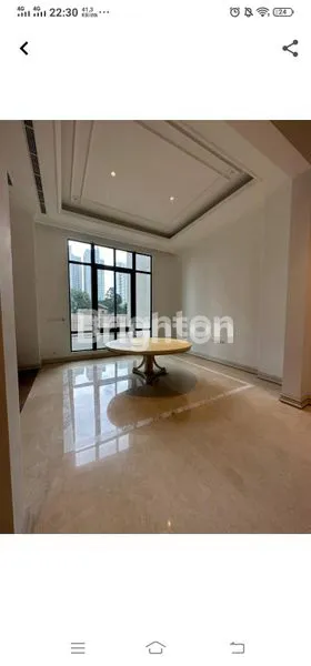 image APARTEMEN SERASA RUKO,  TOWNHOME, TRIPLEX UNIT PRIVATE LIFT, LE PARC RESIDENCES, THAMRIN NINE, LUXURY APARTMENT TOWER THE MANSION, JAKARTA PUSAT  (2)
