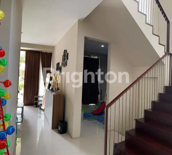 image RUMAH MEWAH HOOK FULL FURNISH DIDALAM PERUMAHAN ELITE JL RAYA SOLO YOGYA (6)