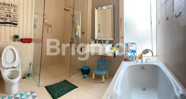 image RUMAH MEWAH HOOK FULL FURNISH DIDALAM PERUMAHAN ELITE JL RAYA SOLO YOGYA (3)