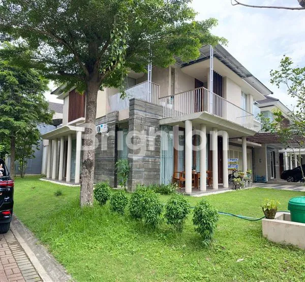 image RUMAH MEWAH HOOK FULL FURNISH DIDALAM PERUMAHAN ELITE JL RAYA SOLO YOGYA (1)