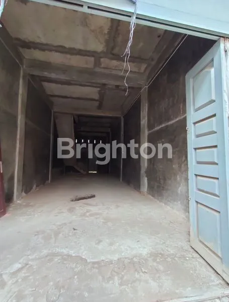 image KOMPLEK KATAMSO VISTA RUKO 3,5 TINGKAT DEKAT KE PUSAT PERBELANJAAN , SEKOLAH INTERNASIONAL DAN NASIONAL , BANK DAN AKSES YANG DEKATKE TOL AMPLAS (6)