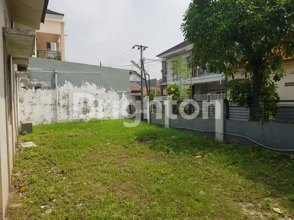 image TAMAN PONDOK JATI (2)