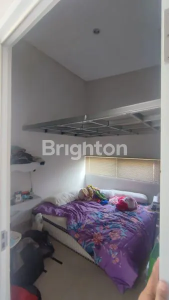 image SEWA RMH MINIMALIS 2 LT FULL FURNISH, (KOMPLIT). PINTU DGN SMART HOME, CCTV DPN RUMAH, TINGGAL MASUK HUNIAN TENANG, BEBAS BANJIR, DKT JLN TEMBUSAN JANGLI KE KAMPUS  UNDIP .TEMBALANG , 7 MNT KE TOL BANYUMANIK. 5 MNT KE SEKOLAH INTER (3)