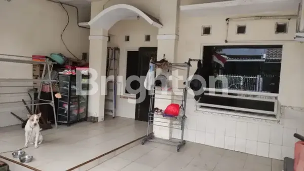 image RUMAH 1 LANTAI HARGA 800 JUTAAN SIAP HUNI MEDAYU DEKAT MERR (1)