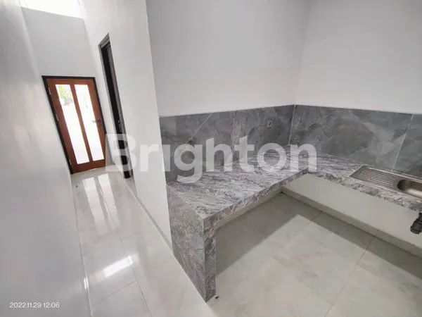 image TOWNHOUSE MEWAH MODERN 2 LANTAI, LINGKUNGAN ASRI, SEKURITI 24 JAM (5)