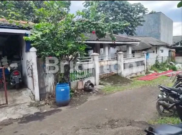 image RUMAH BANGUNAN LUAS DI CIBINONG BOGOR (2)