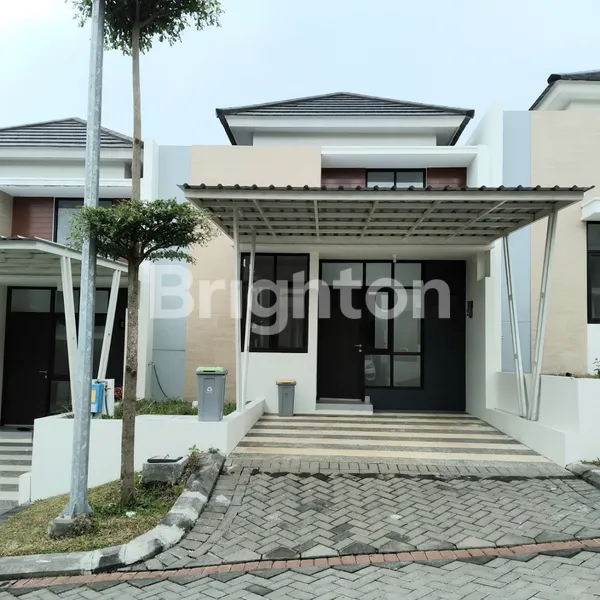 image RUMAH MINIMALIS SANGAT COCOK BUAT PASANGAN BARU, AREA NYAMAN (1)