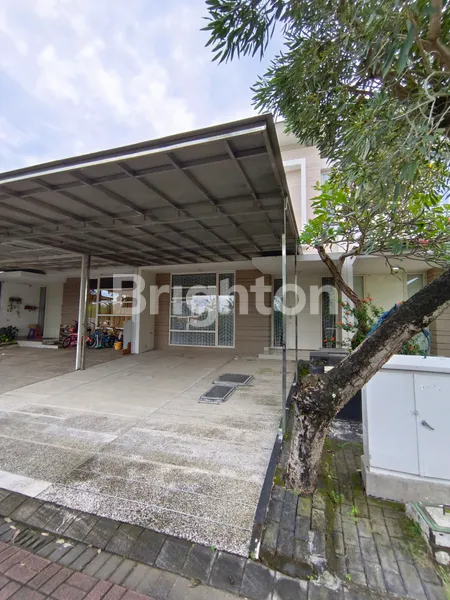 image RUMAH THE MANSION SIAP HUNI MURAH SUABAYA BARAT (1)