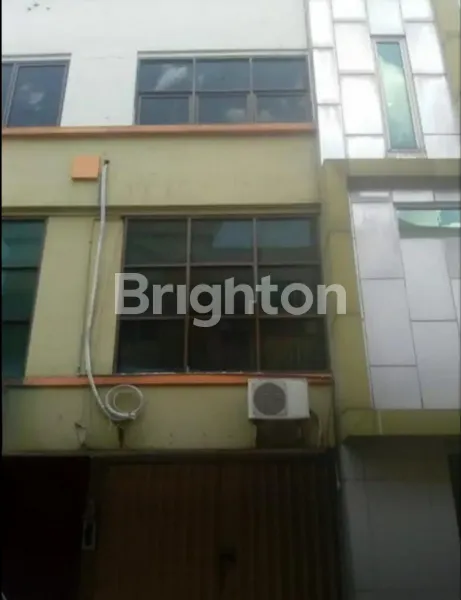 Gambar Property STRATEGIS RUKO 3 LANTAI SURABAYA BARAT COCOK UNTUK USAHA KULINER, PERKANTORAN