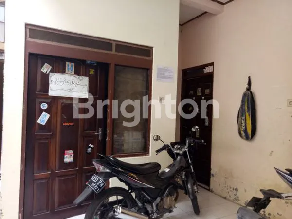 image BUTUH CEPAT LAKU RUMAH KOST KONDISI JALAN DEKAT KAMPUS DI SEMARANG TIMUR3 (3)
