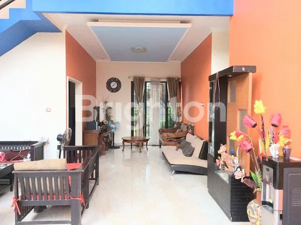 image RUMAH LUAS SIAP HUNI DIBAWAH HARGA PASARAN DEKAT STASIUN LRT JATIBENING (2)