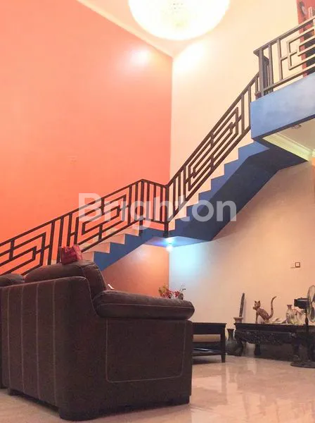 image RUMAH LUAS SIAP HUNI DIBAWAH HARGA PASARAN DEKAT STASIUN LRT JATIBENING (5)