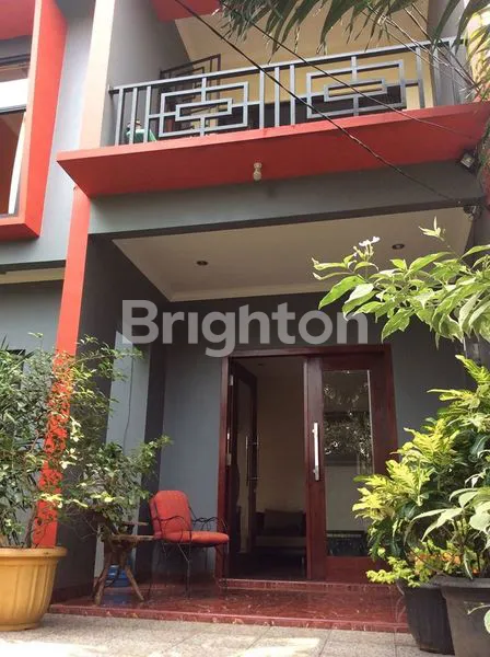 image RUMAH LUAS SIAP HUNI DIBAWAH HARGA PASARAN DEKAT STASIUN LRT JATIBENING (3)