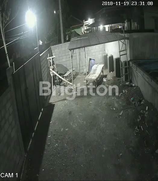 image BAGUNAN TENGAH KOTA DEKAT PANTAI  (2)