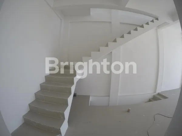 image RUKO PANDUGO 3 LANTAI DEKAT GRAHA YKP DEPAN JALAN RAYA (3)