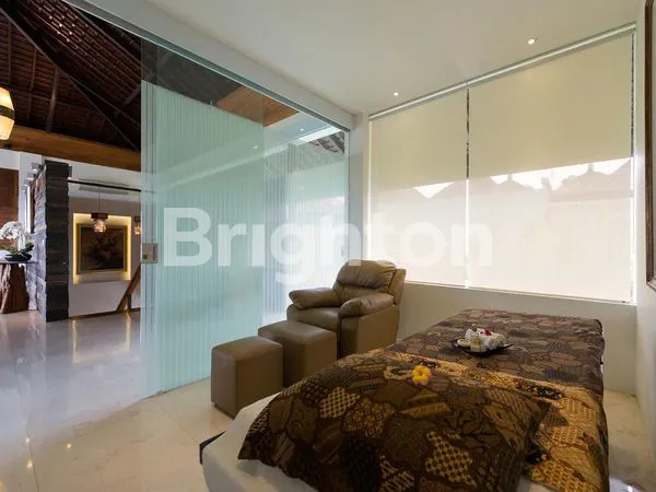 image OCEAN VIEW LUXURY VILLA IN BUKIT JIMBARAN (14)