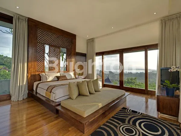 image OCEAN VIEW LUXURY VILLA IN BUKIT JIMBARAN (12)