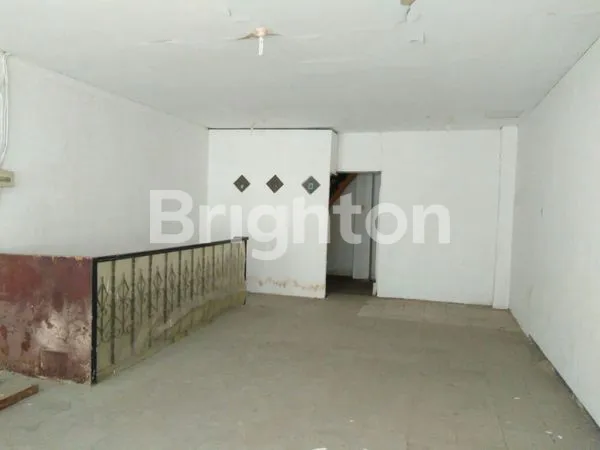 image RUKO MURAH LOKASI STRATEGIS 2.5 LT DARMO PARK 1 BEBAS BANJIR (1)