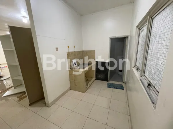 image RUKO 2 LANTAI DIPERUMAHAN STRATEGIS DI BOGOR SELANGKAH DARI PINTU TOL (7)