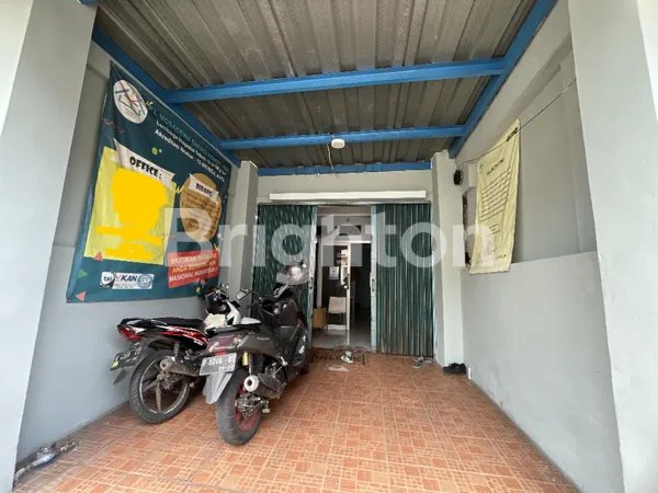 image RUMAH 2 LANTAI NYAMAN BERSIH STRATEGIS DI CLUSTER TERDEPAN - MURAH !!! (4)