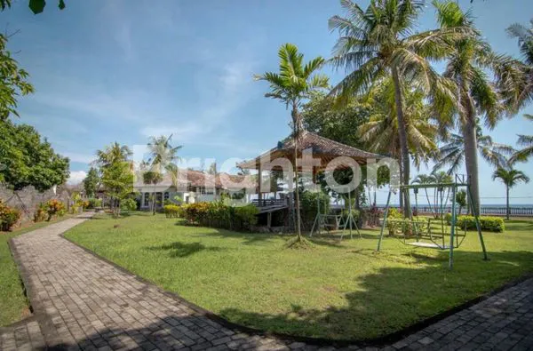 image LAHAN LANGSUNG PANTAI DEKAT LOVINA DENGAN 2 VILLA SIAP PAKAI SANGAT LANGKA (4)