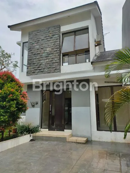 image RUMAH CANTIK 2 LANTAI DI VIOLA RESIDENCE GRAHA RAYA (1)