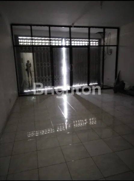 image *RUKO NOL JALAN WIYUNG, KAWASAN PADAT, RAMAI, COCOK UNTUK SEGALA MACAM USAHA* (4)