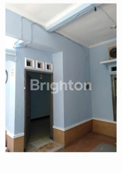 image MINIMALIS 2 LANTAI DEKAT BROGALAN, KENJERAN, KEDUNG COWEK BISA KPR (2)