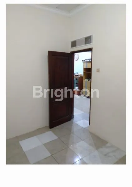 image MINIMALIS 2 LANTAI DEKAT BROGALAN, KENJERAN, KEDUNG COWEK BISA KPR (3)