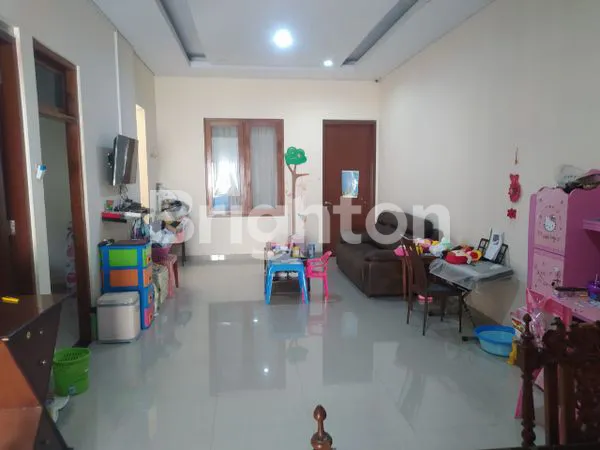 image RUMAH TENGAH KOTA MURAH (6)