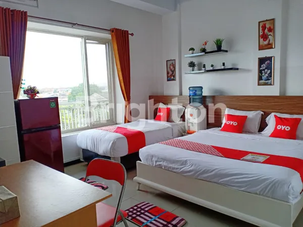 3 UNIT RUKO JEJER, STRATEGIS DI PUSAT KOTA, JALAN KEMBAR, TRAFFIC RAME BANGET, DEKAT PGS, PASAR TURI & TOL DUPAK