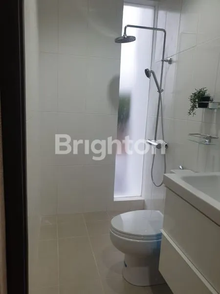 image RUMAH MODERN MINIMALIS ATTIC DI DAERAH JAKARTA GARDEN CITY CAKUNG JAKARTA TIMUR (1)