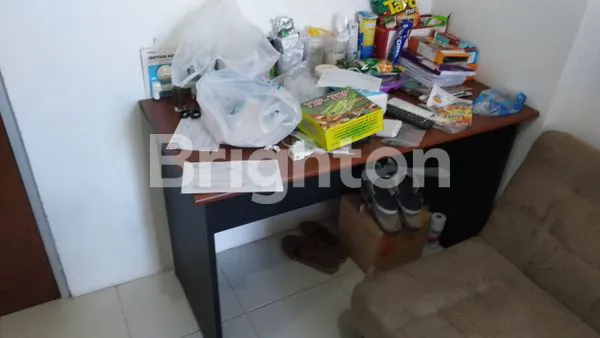 image APERTEMENT GUNAWANGSA MANYAR MURAH 2BR SEMI FURNISH LOKASI STRATEGIS DI PUSAT KOTA SURABAYA DEKAT  FASILITAS UMUM DAN BEBAS BANJIR (5)