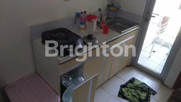 image APERTEMENT GUNAWANGSA MANYAR MURAH 2BR SEMI FURNISH LOKASI STRATEGIS DI PUSAT KOTA SURABAYA DEKAT  FASILITAS UMUM DAN BEBAS BANJIR (4)