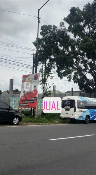 image LAHAN PINGGIR JALAN DEKAT KOTA (1)