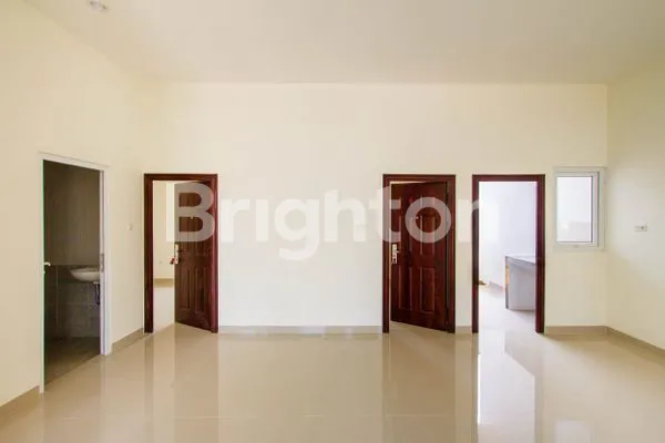 image LINGKUNGAN ASRI LOKASI STRATEGIS DESAIN MINIMALIS (2)