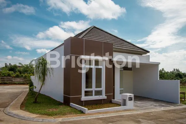 image LINGKUNGAN ASRI LOKASI STRATEGIS DESAIN MINIMALIS (1)