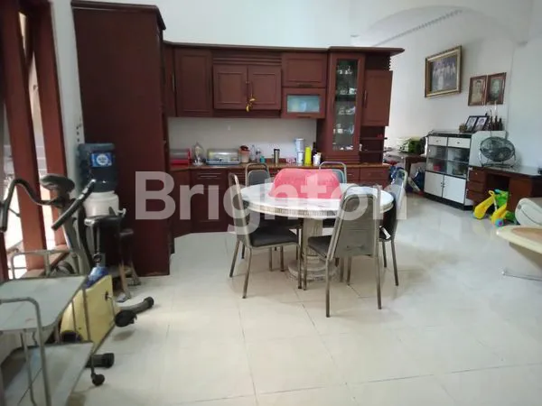 image DIBAWAH NJOP RUMAH 2LANTAI MANGGA BESAR JL PALA TAMANSARI (1)