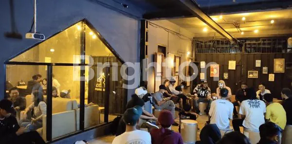 image RUMAH USAHA BOL JALAN RAYA PADAT PENDUDUK SUKO (5)