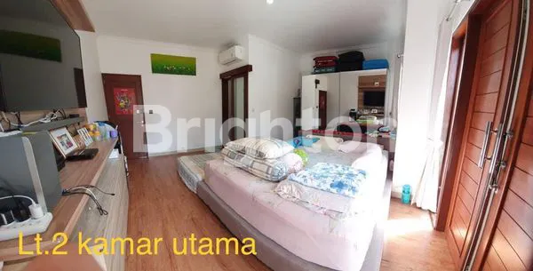 image RUMAH SEMI FURNISHED DI PERUMAHAN ELITE MUMBUL (7)