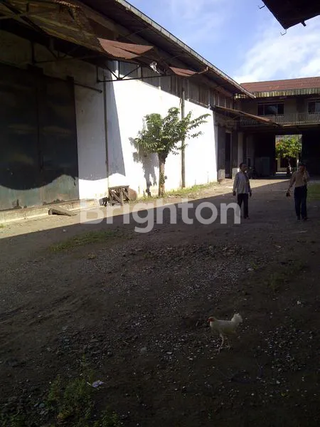 image GUDANG & KANTOR PERAK - SEMAMPIR, LT 4000, DEKAT PELABUHAN & TOLL, SIAP PAKAI (4)