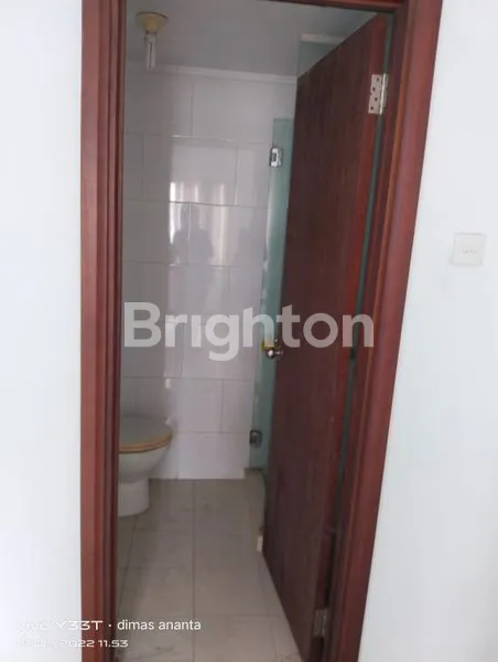 image APARTMENT 3 BR WATERPLACE SURABAYA SIAP HUNI SAMPING PAKUWON MALL (2)
