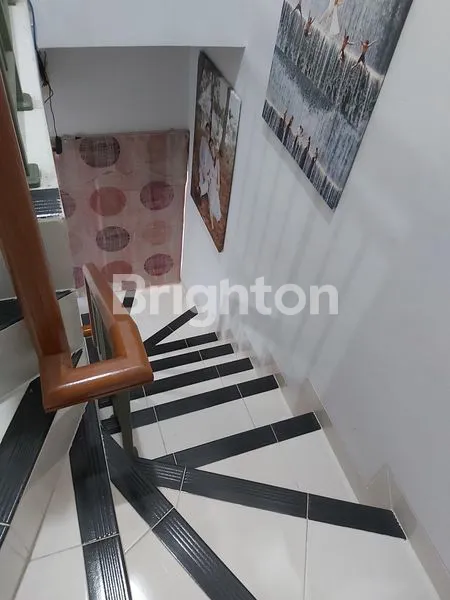 image RUMAH VIRGINIA FULLY FURNISH GADING SERPONG TANGERANG (5)