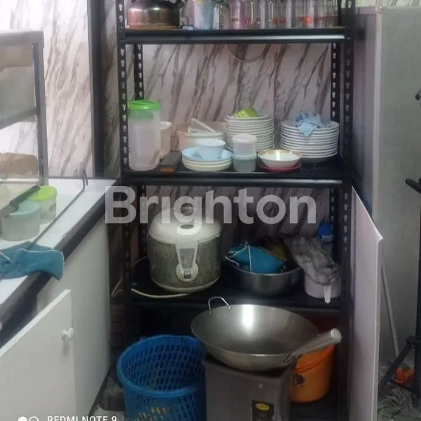 KIOS HADAP PARKIRAN DI INTERMODA BSD CITY