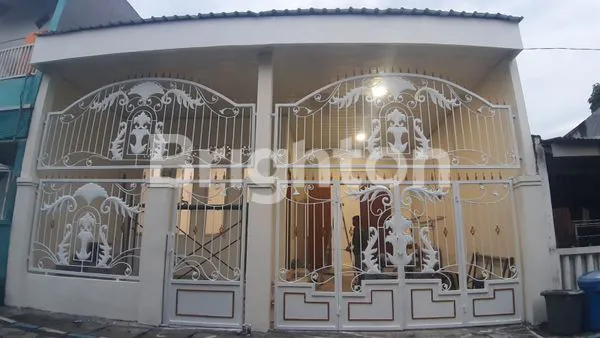 image RUMAH SIAP HUNI DI JL GUNUNGANYAR BARU SURABAYA (1)